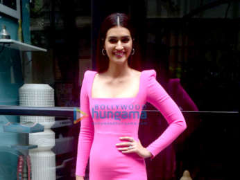Photos: Kriti Sanon spotted at Maddock Office in Santacruz