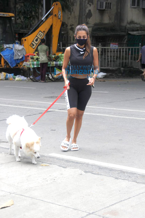 photos malaika arora spotted in bandra 3 30