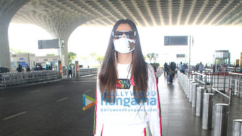 Photos: Raai Laxmi, Sonnalli Seygall, Govinda with his wife snapped at the airport