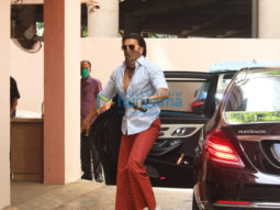 Photos: Ranveer Singh spotted at Sanjay Leela Bhansali’s office in Juhu