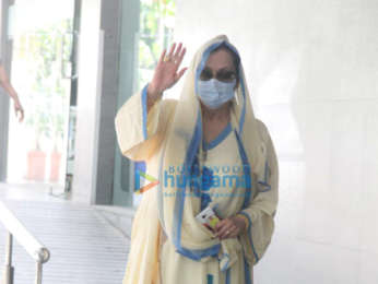 Photos: Saira Banu snapped at Hinduja Hospital in Bandra