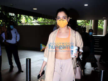 Photos: Sara Ali Khan, Tamannaah Bhatia and Sussanne Khan snapped at the airport