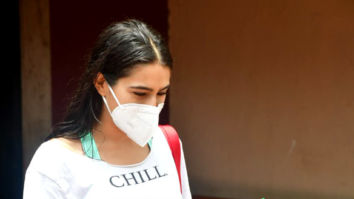 Photos: Sara Ali Khan and Janhvi Kapoor snapped at pilates studio