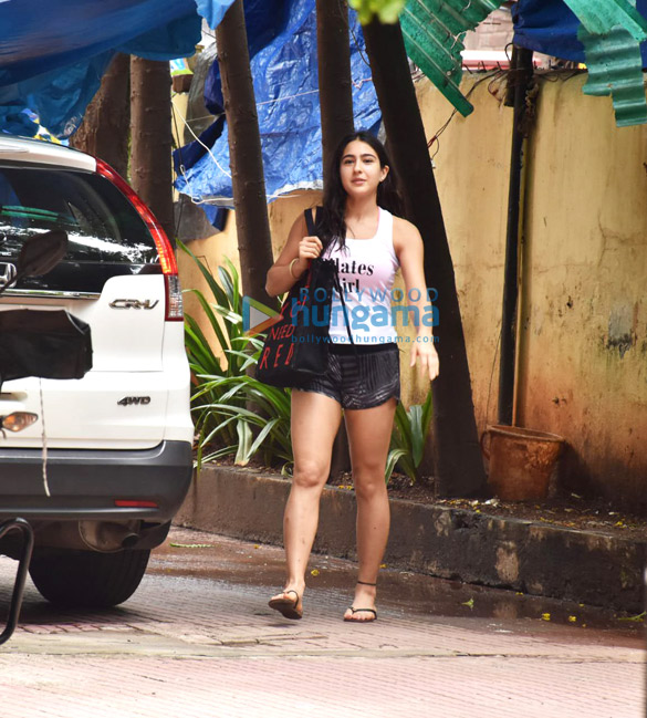 photos sara ali khan spotted at pilates class 3