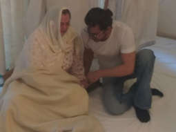 Shah Rukh Khan, Chief Minister Uddhav Thackeray, Aditya Thackeray console Saira Banu as they pay last respects to Dilip Kumar