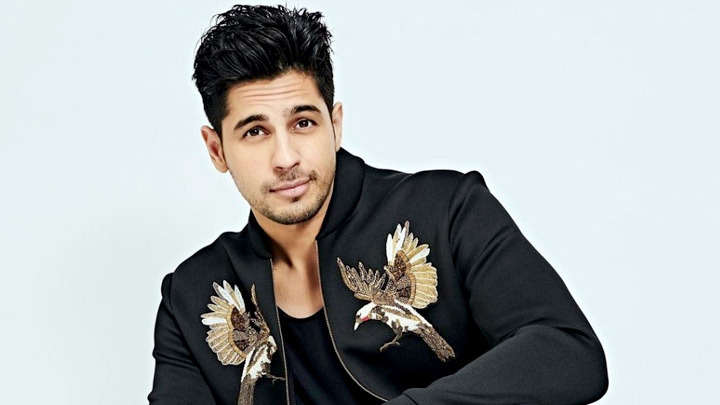 Sidharth on Shershaah: “Vikram Batra’s twin brother Vishal is the MAIN reason we’re…”| Kiara Advani Sidharth on Shershaah: “Vikram Batra’s twin brother Vishal is the MAIN reason we’re…”| Kiara Advani