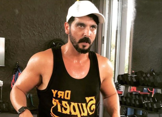 Zayed Khan shares physical transformation picture on birthday eve; gives a shoutout to Hrithik Roshan