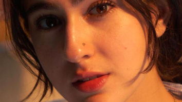 Sara Ali Khan shares a mesmerizing picture of herself from the sets of Atrangi Re clicked by Akshay Kumar