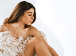 Alaya F is an absolute stunner in an all-white feathery outfit