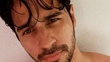 Sidharth Malhotra’s shirtless post-workout selfie is giving out some serious fitness goals