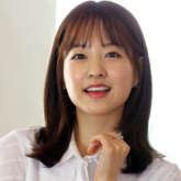 Doom at Your Service actress Park Bo Young donates 1 lakh masks to paramedics and firefighters (2)