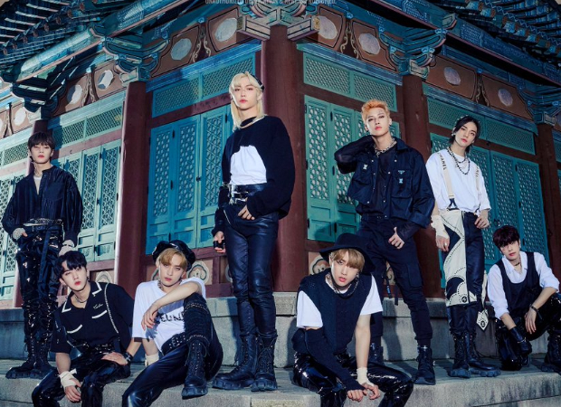 STRAY KIDS makes luscious harmony and storms through thunderous 