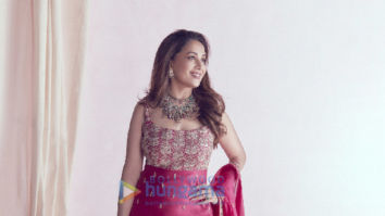 Celeb Photos Of Madhuri Dixit