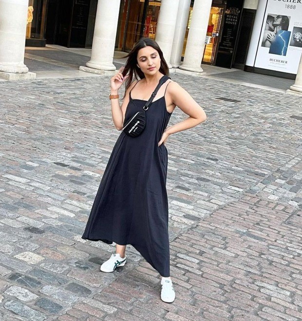 Parineeti Chopra shows the true struggle of getting the perfect instagram picture! Parineeti Chopra shows the true struggle of getting the perfect instagram picture!