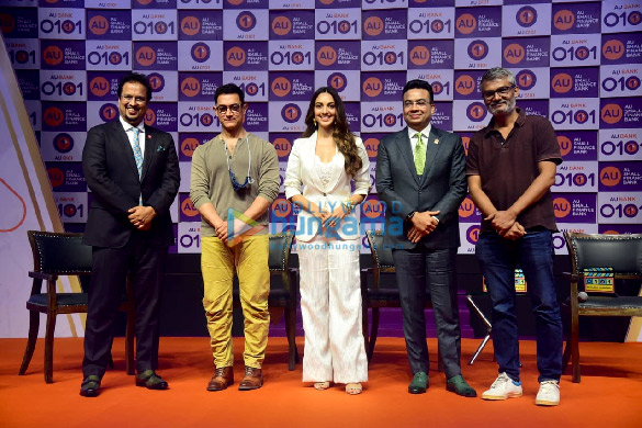 photos aamir khan and kiara advani snapped at au small finance bank event at grand hyatt mumbai 2