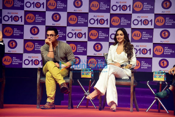 photos aamir khan and kiara advani snapped at au small finance bank event at grand hyatt mumbai 5