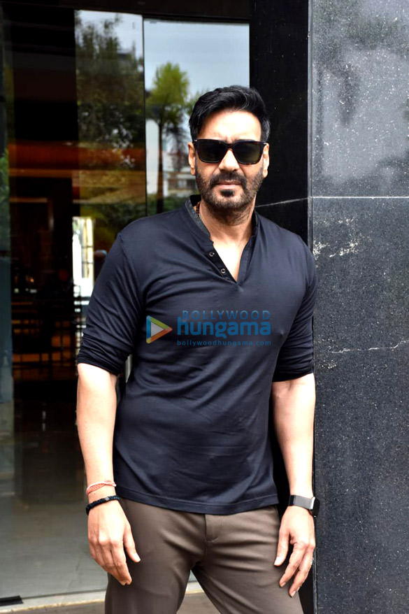 photos ajay devgn snapped promoting his film bhuj the pride of india 2