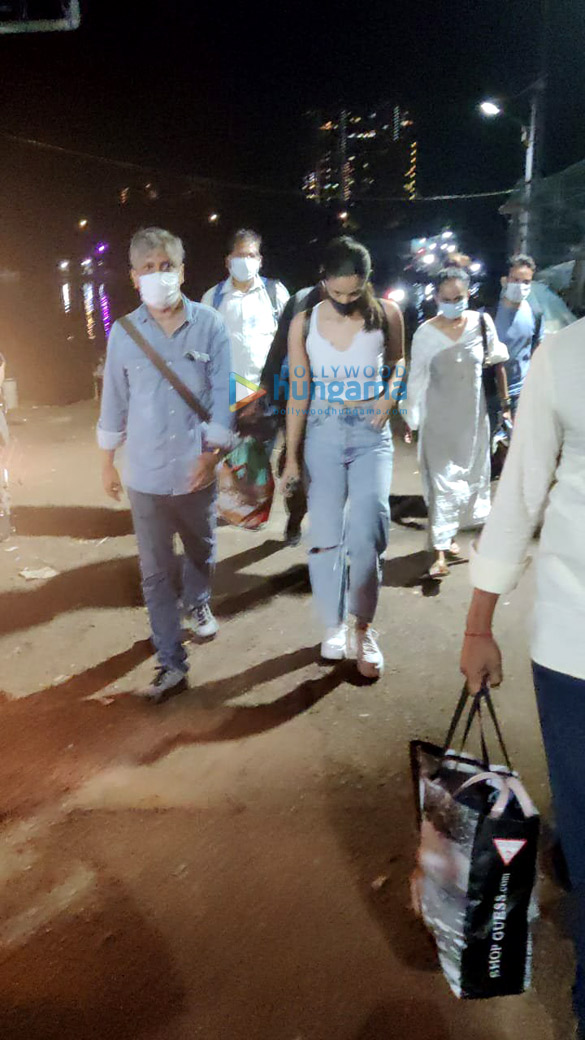 Photos: Alia Bhatt spotted at Versova Jetty