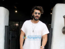 Photos: Arjun Kapoor snapped at Hakim’s Aalim salon in Khar