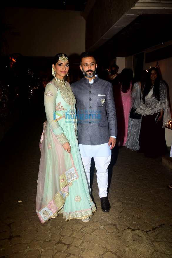 photos celebs grace rhea kapoor and karan boolanis wedding 13