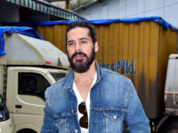 Photos: Dino Morea snapped in Andheri
