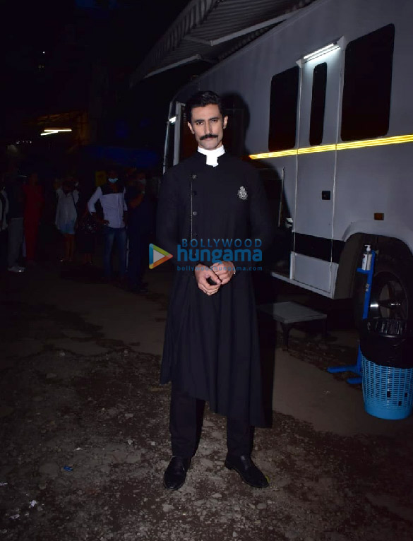 photos karan johar and the cast of empire snapped promoting the show 7