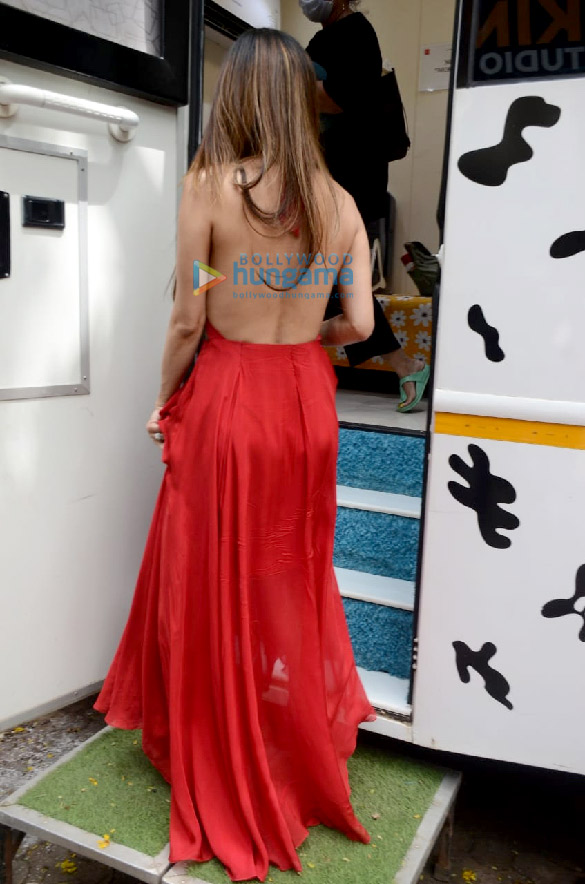 photos mouni roy snapped in andheri 3 3