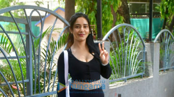 Photos: Neha Sharma spotted at gym