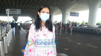 Photos: Rakul Preet Singh, Sara Ali Khan, Radhika Madan and others snapped at the airport