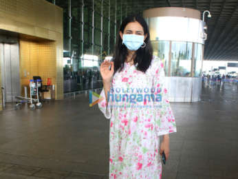 Photos: Rakul Preet Singh, Sara Ali Khan, Radhika Madan and others snapped at the airport