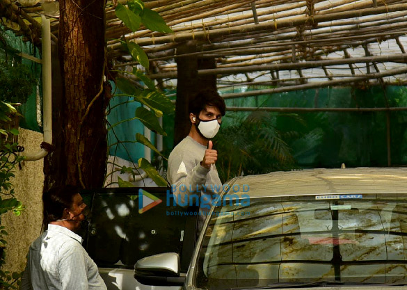 photos shahid kapoor snapped at sunny super sound in juhu 2