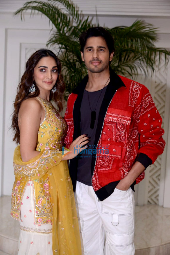 Photos: Sidharth Malhotra and Kiara Advani snapped during Shershaah promotions in New Delhi