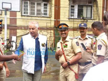 Photos: Tusshar Kapoor and Dalip Tahil spotted at National College