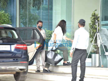 Photos: Vidya Balan spotted in Andheri