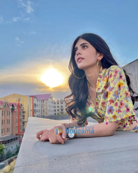sanjana sanghi 1 20