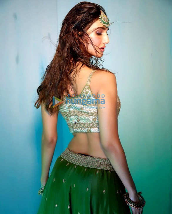 vaani kapoor 74