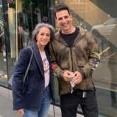 Akshay Kumar strikes a pose with a fan on the streets of London