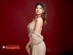 Anjini Dhawan wallpapers