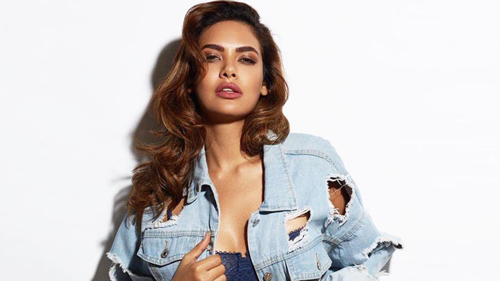 Esha Gupta: “They said BLACK skin tone can only be SEXY or NEGATIVE, and Fair skin can…”| Mallika Esha Gupta: “They said BLACK skin tone can only be SEXY or NEGATIVE, and Fair skin can…”| Mallika