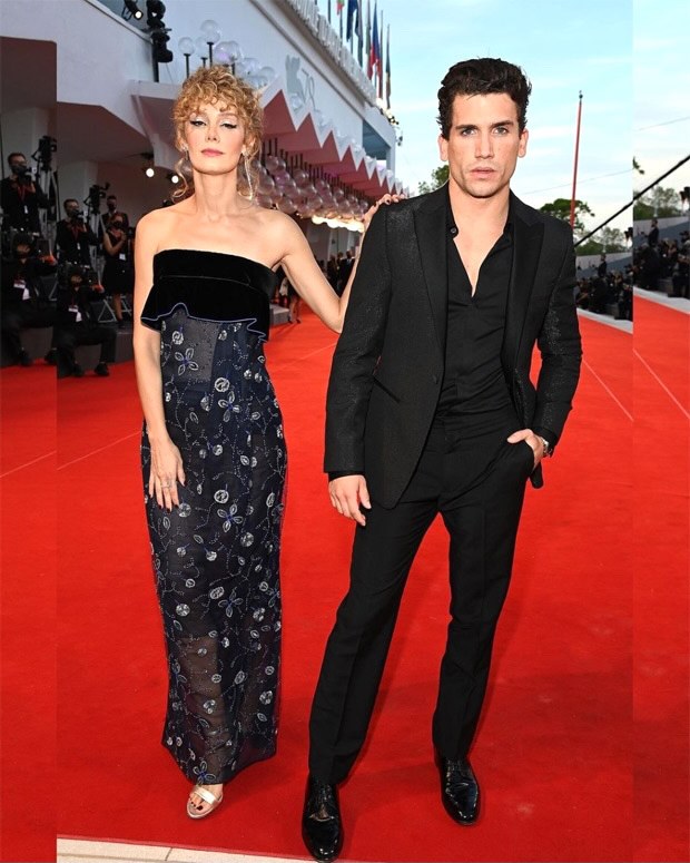 Money Heist stars Jaime Lorente and Esther twin in black at the premiere of Spanish film Official Competition at Venice Film Festival 2021 Money Heist stars Jaime Lorente and Esther twin in black at the premiere of Spanish film Official Competition at Venice Film Festival 2021
