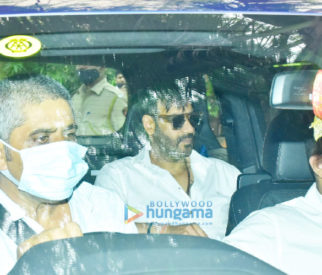 Photos: Ajay Devgn, Sidharth Malhotra, Arjun Kapoor and other celebs snapped at Akshay Kumar’s house in Juhu