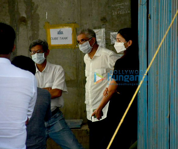 photos alia bhatt snapped in bandra 6