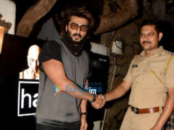 Photos: Arjun Kapoor snapped at Hakim’s Aalim salon in Bandra
