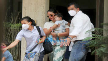 Photos: Kareena Kapoor Khan spotted in Bandra
