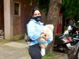 Photos: Neha Sharma spotted in Bandra
