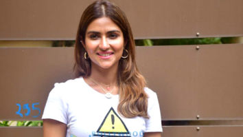 Photos: Pranutan Bahl spotted in Khar