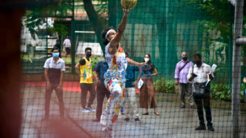 Photos: Ranveer Singh snapped shooting for an Advertisement in Bandra