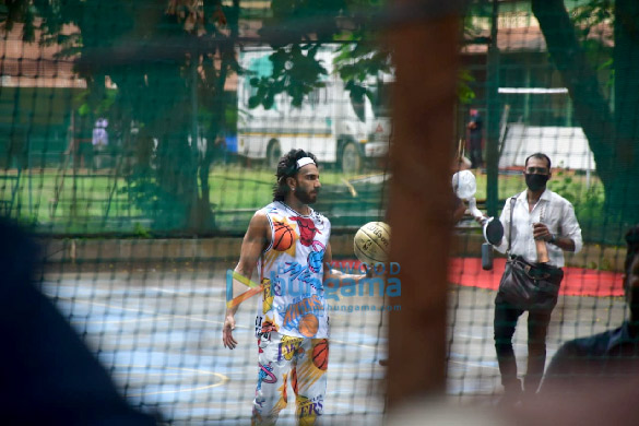 photos ranveer singh snapped shooting for an advertisement in bandra 2