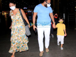Photos: Sara Ali Khan, Kareena Kapoor Khan and Saif Ali Khan snapped at the airport