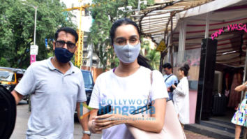 Photos: Shraddha Kapoor snapped in Juhu